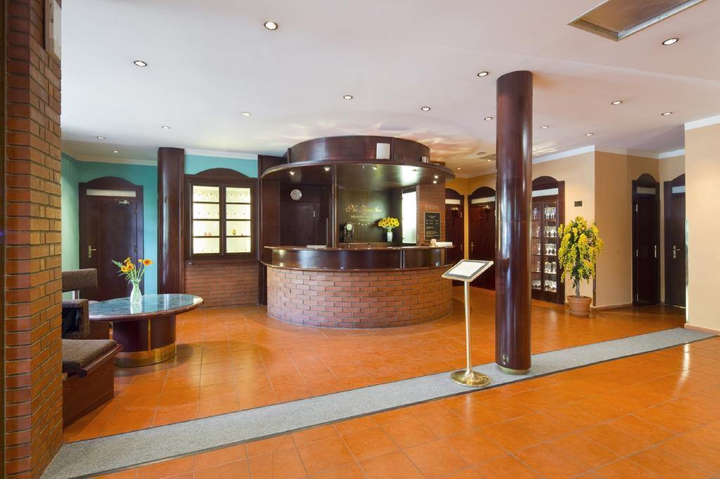 Hotel Na Zamecku Prague Exterior photo